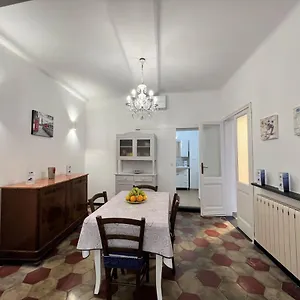House Silvia By World Appartement